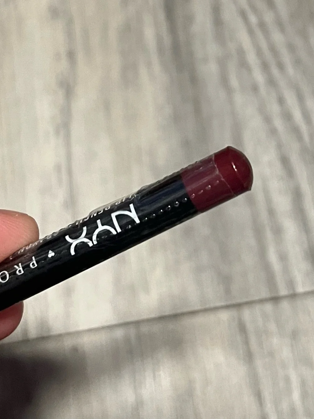 NWT NYX Lip Pencil in Auburn
